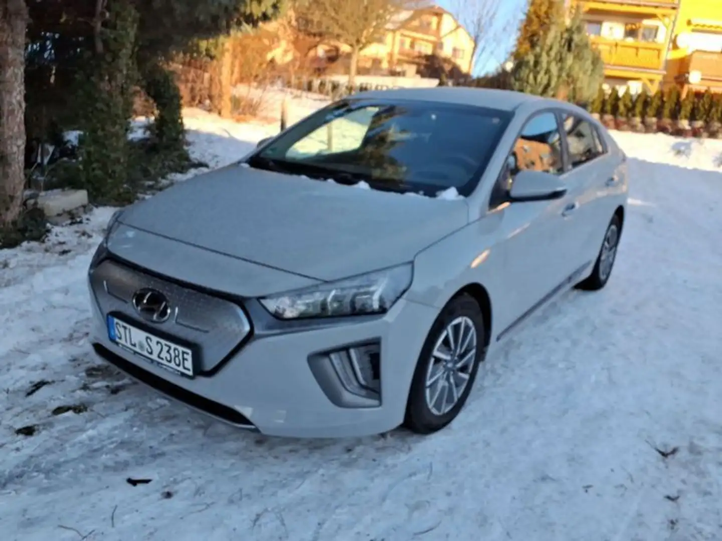 Hyundai IONIQ Style Elektro (Wärmepumpe, Garantie) Gris - 1