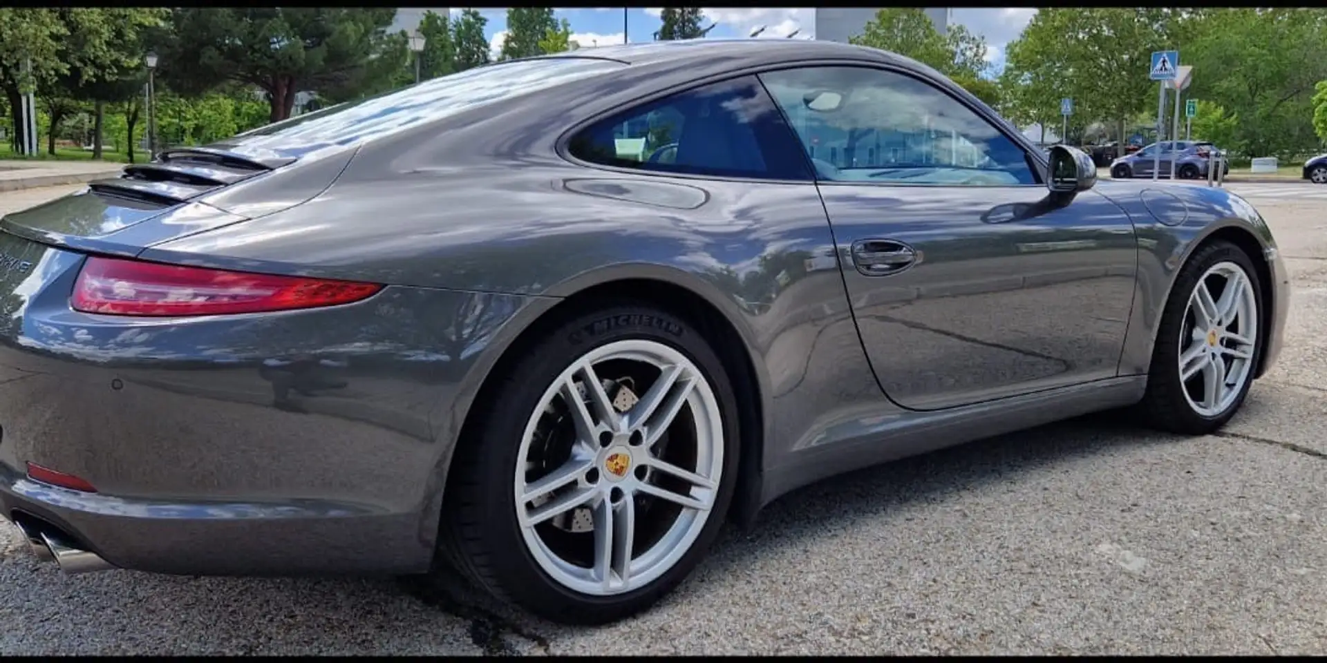Porsche 991 Carrera Coupé PDK Gris - 2