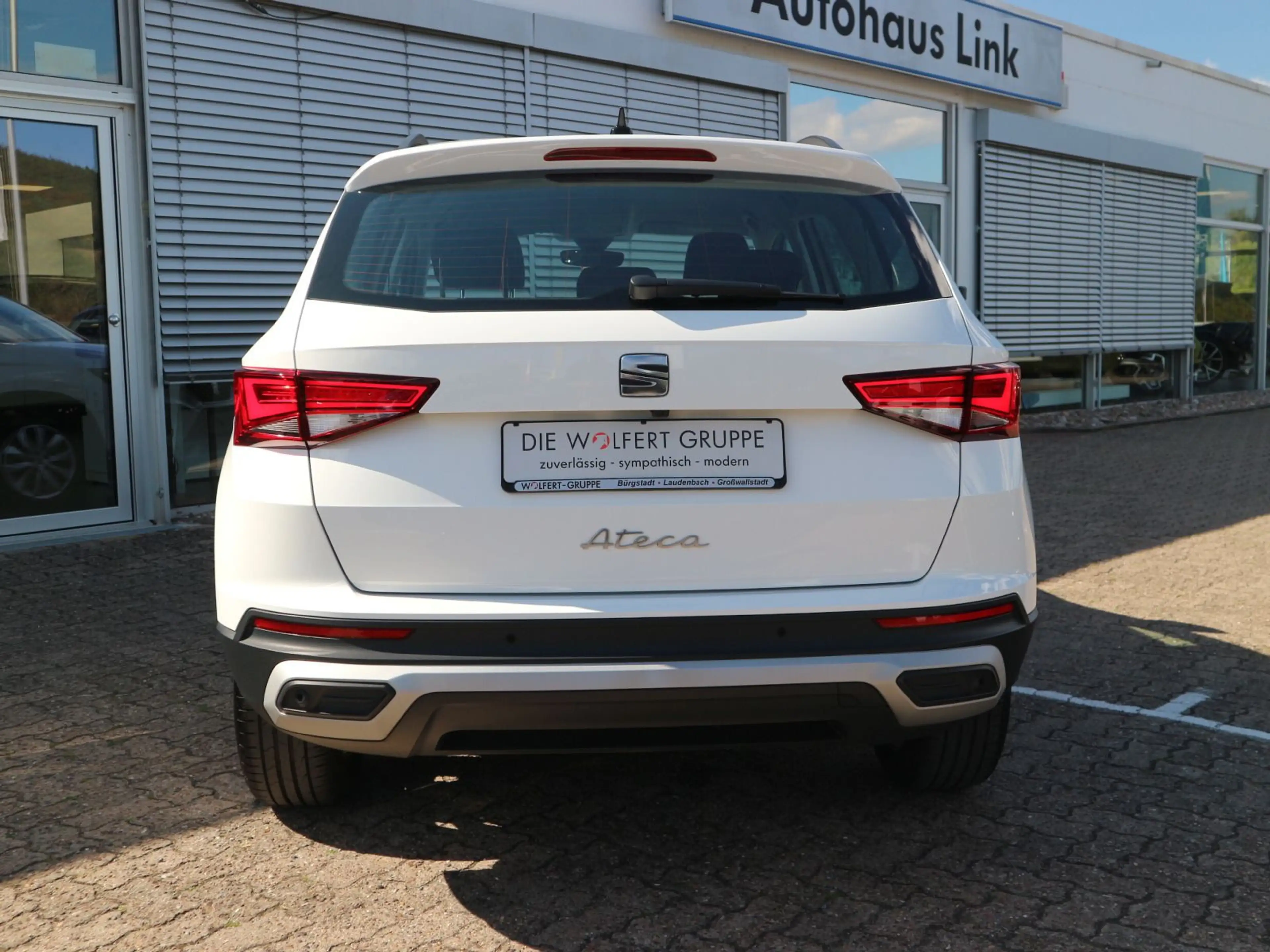 SEAT Ateca Style 2.0 TDI DSG AHK RFK NAVI LED — photo 5