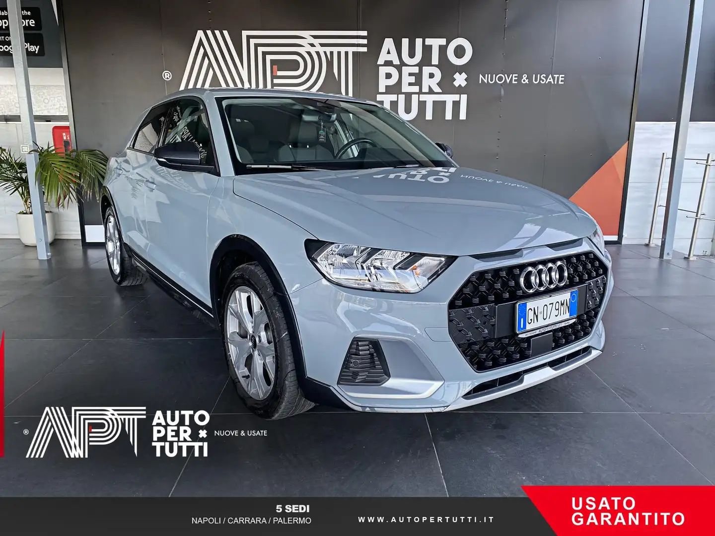 Audi A1 A1 Citycarver 25 1.0 tfsi Admired 95cv Grigio - 2