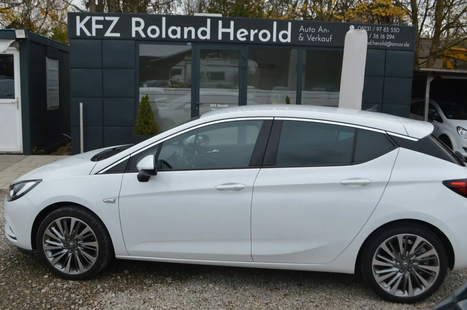 Opel Astra K Lim. 5-trg. Ultimate Start/Stop Weiß - 1