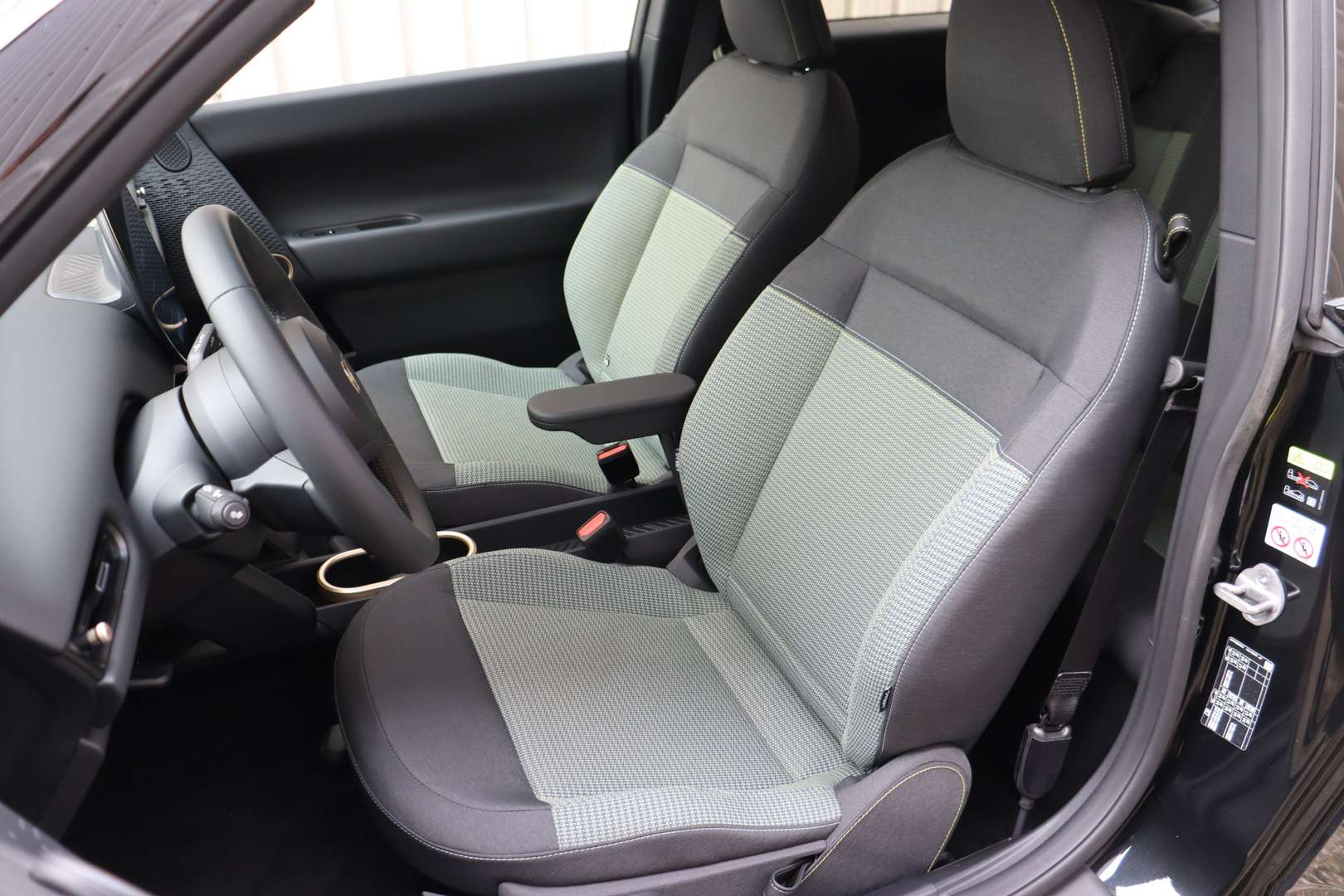 Mini Electric Essential Cooper E -  - Joinsteer - #2