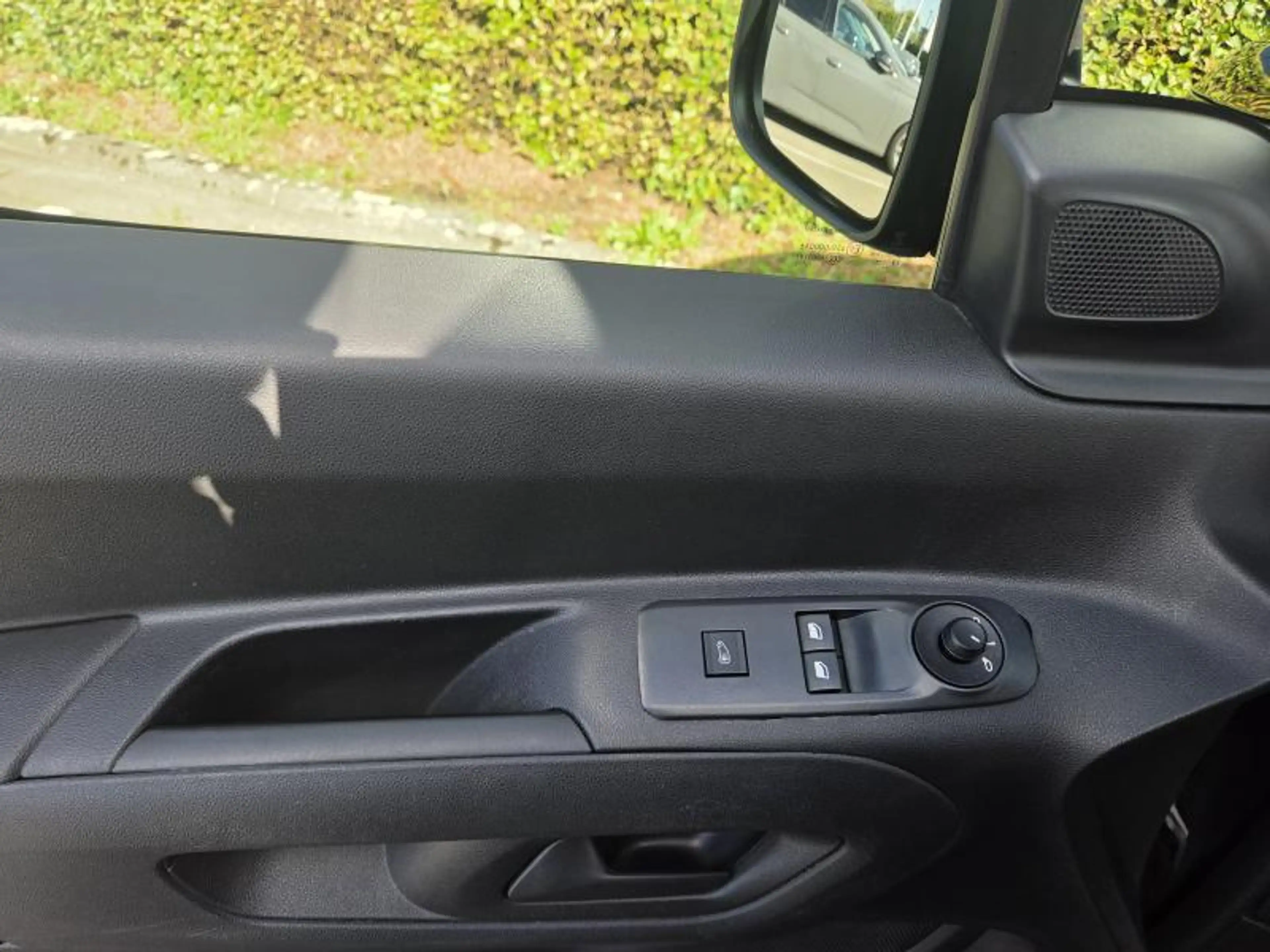 Peugeot Partner L1 Premium — photo 10
