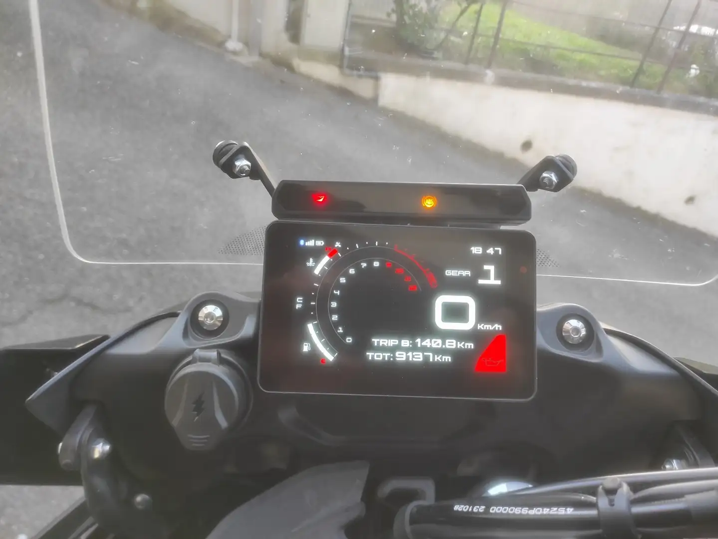 Benelli TRK 702 Stradale Negru - 1
