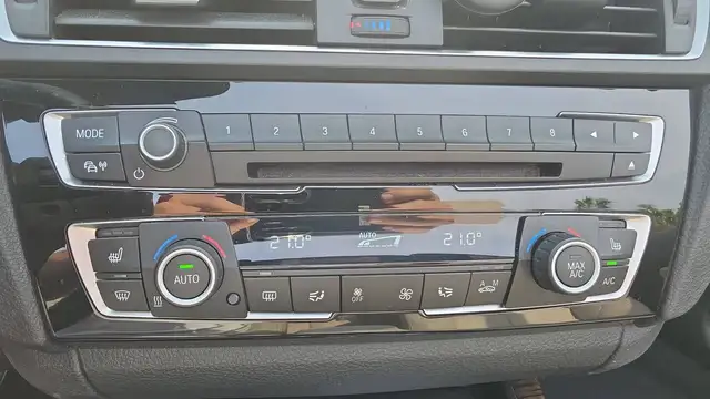 BMW 2 Series view 13
