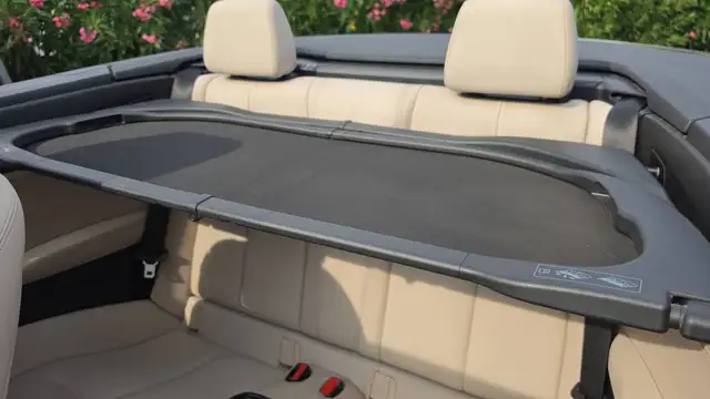 BMW 2 Series view 9