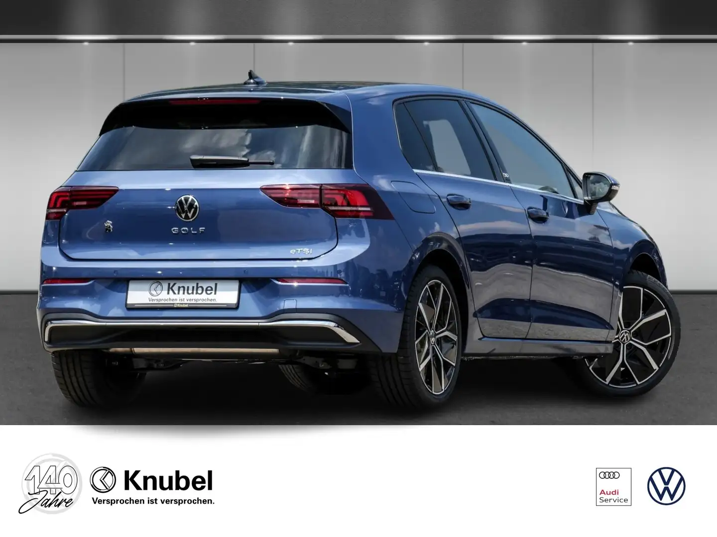 Volkswagen Golf VIII Edition 50 1.5 eTSI DSG AHK Pano DCC Head-up Blauw - 2