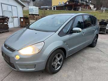 S-MAX Titanium 2,0 TDCi DPF Titanium