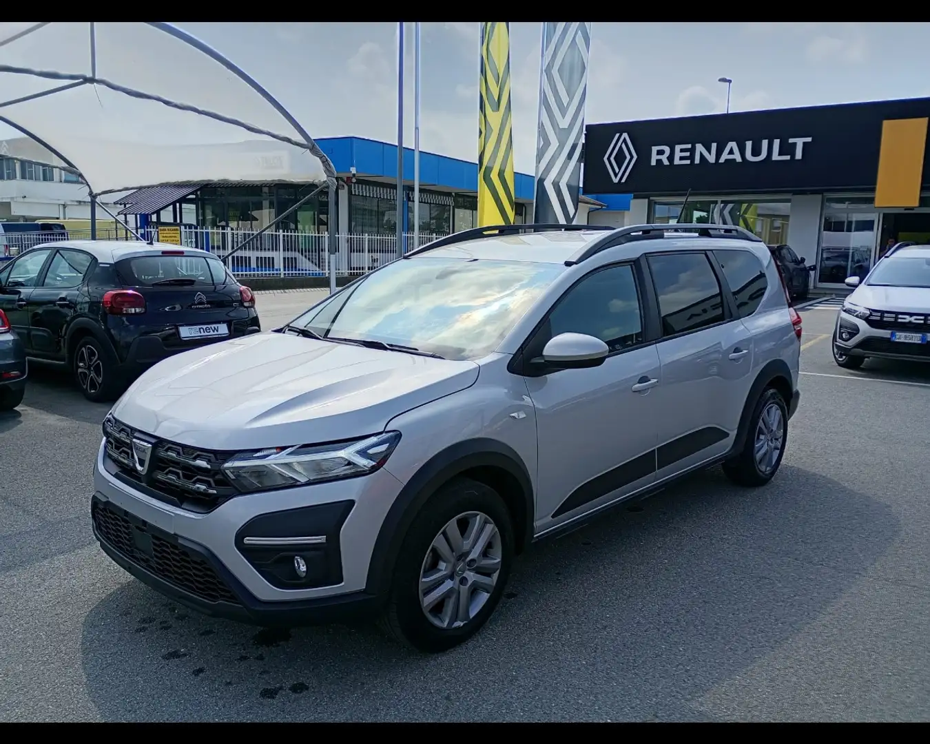 Dacia Jogger 1.0 TCE COMFORT GPL 100CV 7P.TI Gris - 1