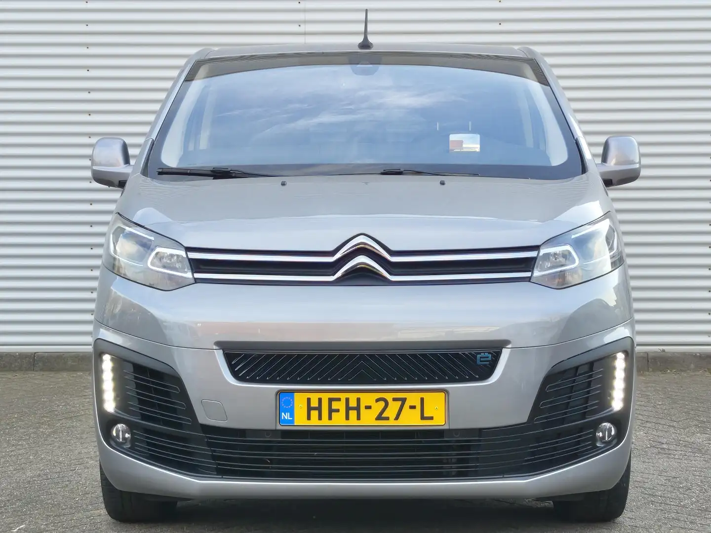 Citroen Spacetourer ë-SpaceTourer Jumpy XL L3 Shine Pack EV 50kWh 136p Grijs - 2