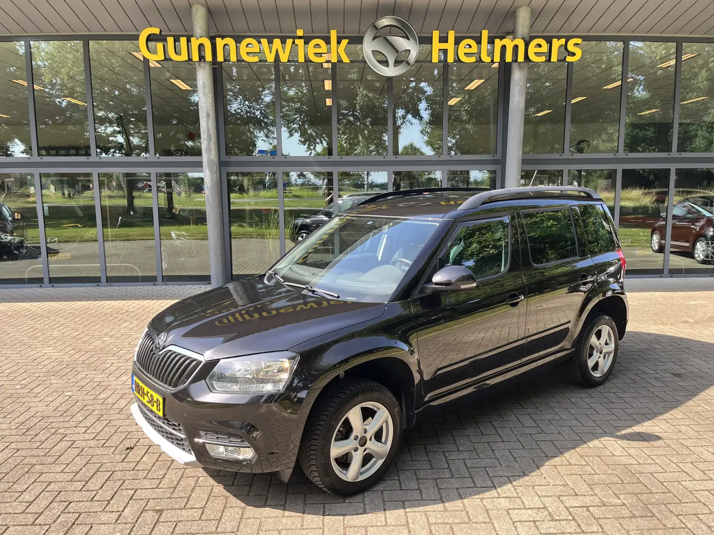 Skoda Yeti 1.8 TSI 4x4 Ambition | AUTOMAAT | TREKHAAK 1800KG Zwart - 1