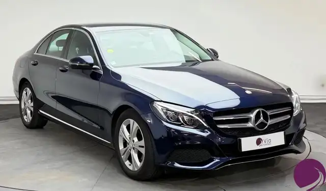 Mercedes-Benz C-Class view 2
