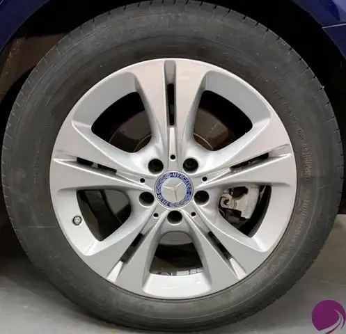 Mercedes-Benz C-Class view 21