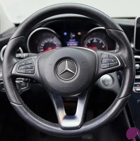 Mercedes-Benz C-Class view 10
