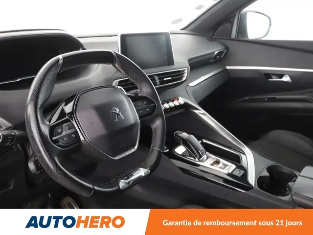 Peugeot 3008 view 11