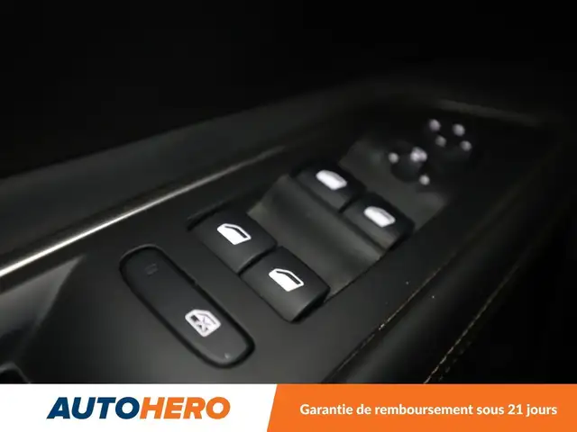 Peugeot 3008 view 30