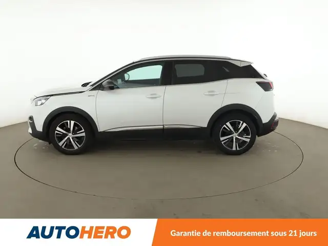 Peugeot 3008 view 3