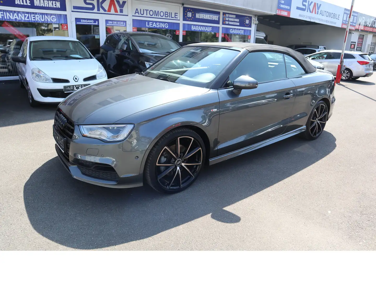 Audi Cabriolet S line Sportpaket Navi RFK Scheckheft Сірий - 2