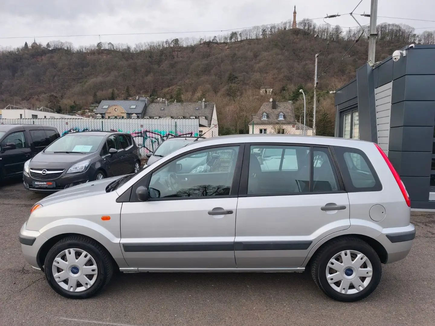 Ford Fusion ! Top Zustand! TÜV bis 01/2027! Plateado - 2