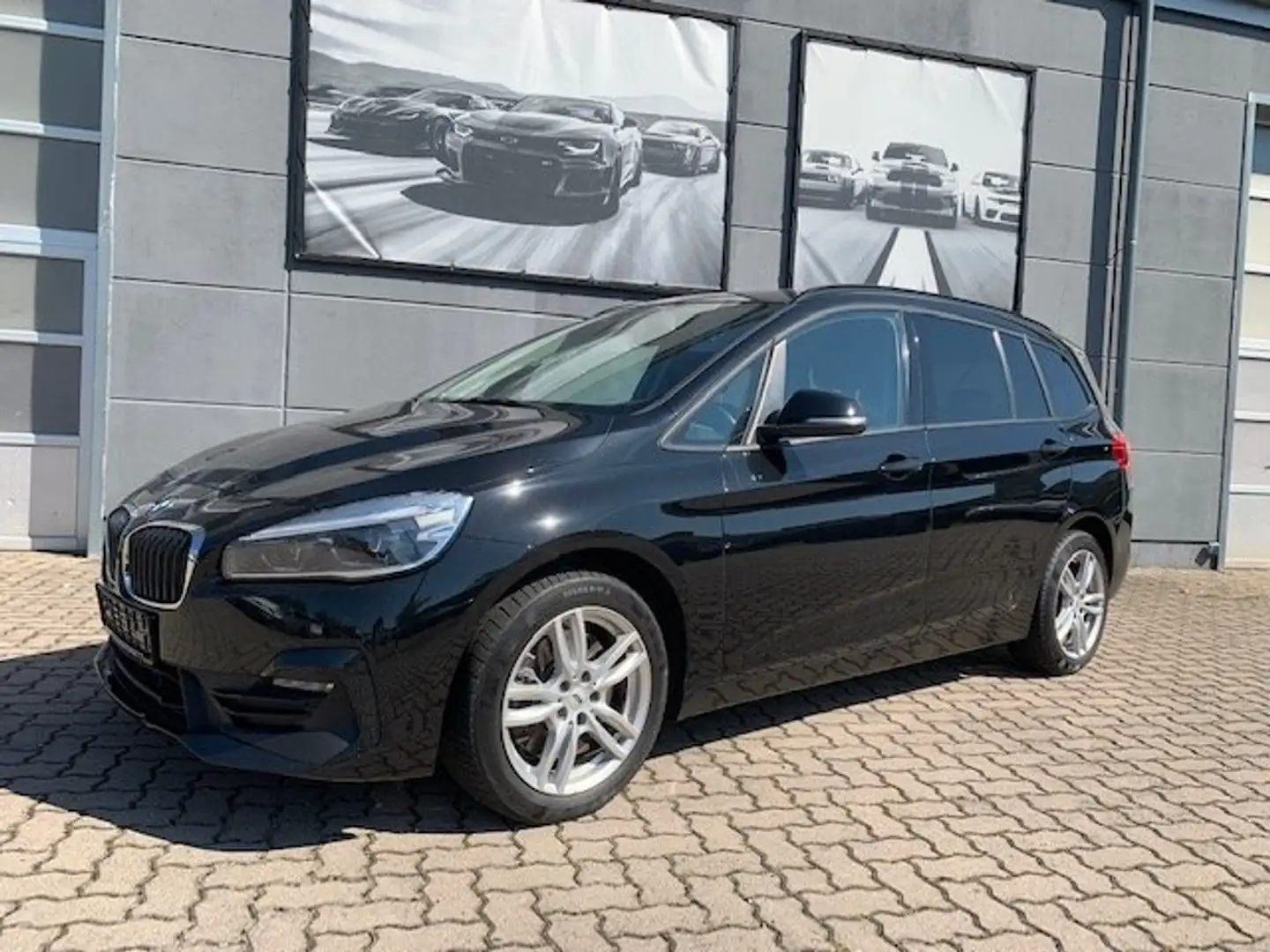 BMW 218 218 d Advantage 2 Gran Tourer 1.Hd Aut. Unfallfrei Schwarz - 1