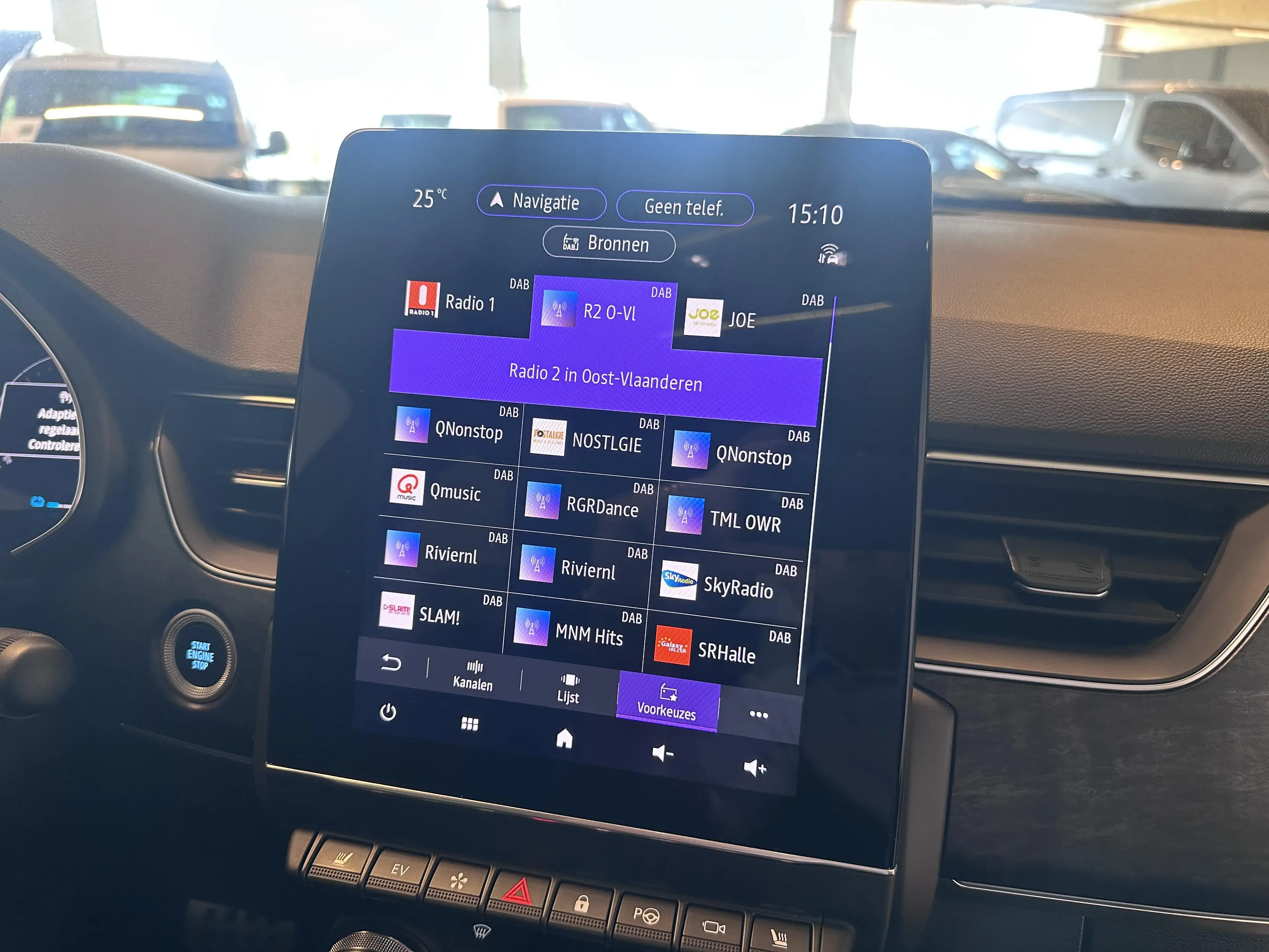 Renault Arkana 1.6 E-TECH ESPRIT ALPINE — photo 12