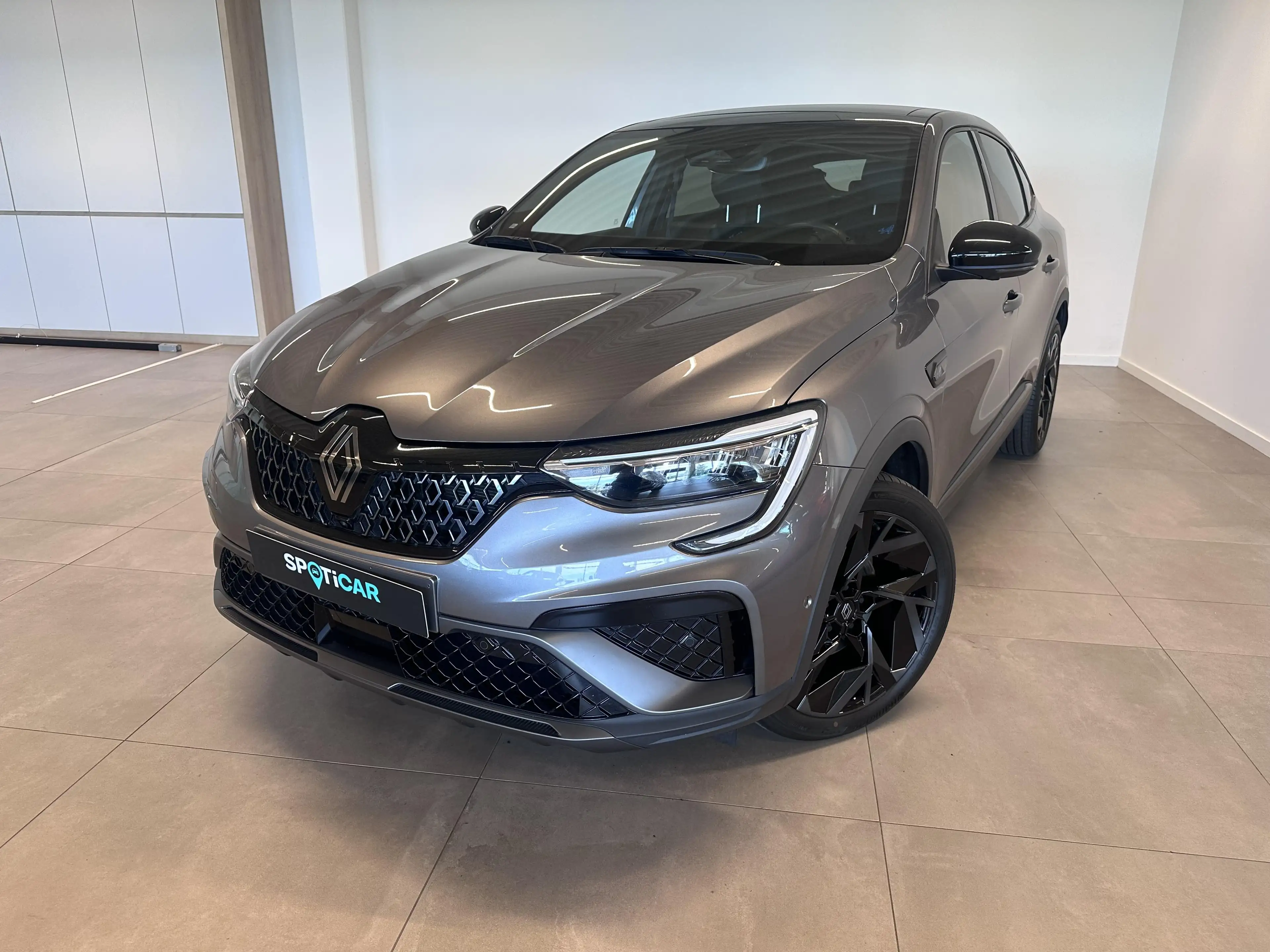 Renault Arkana 1.6 E-TECH ESPRIT ALPINE