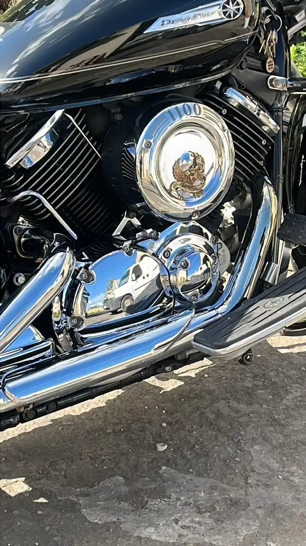 Yamaha XVS 1100 Black - 1