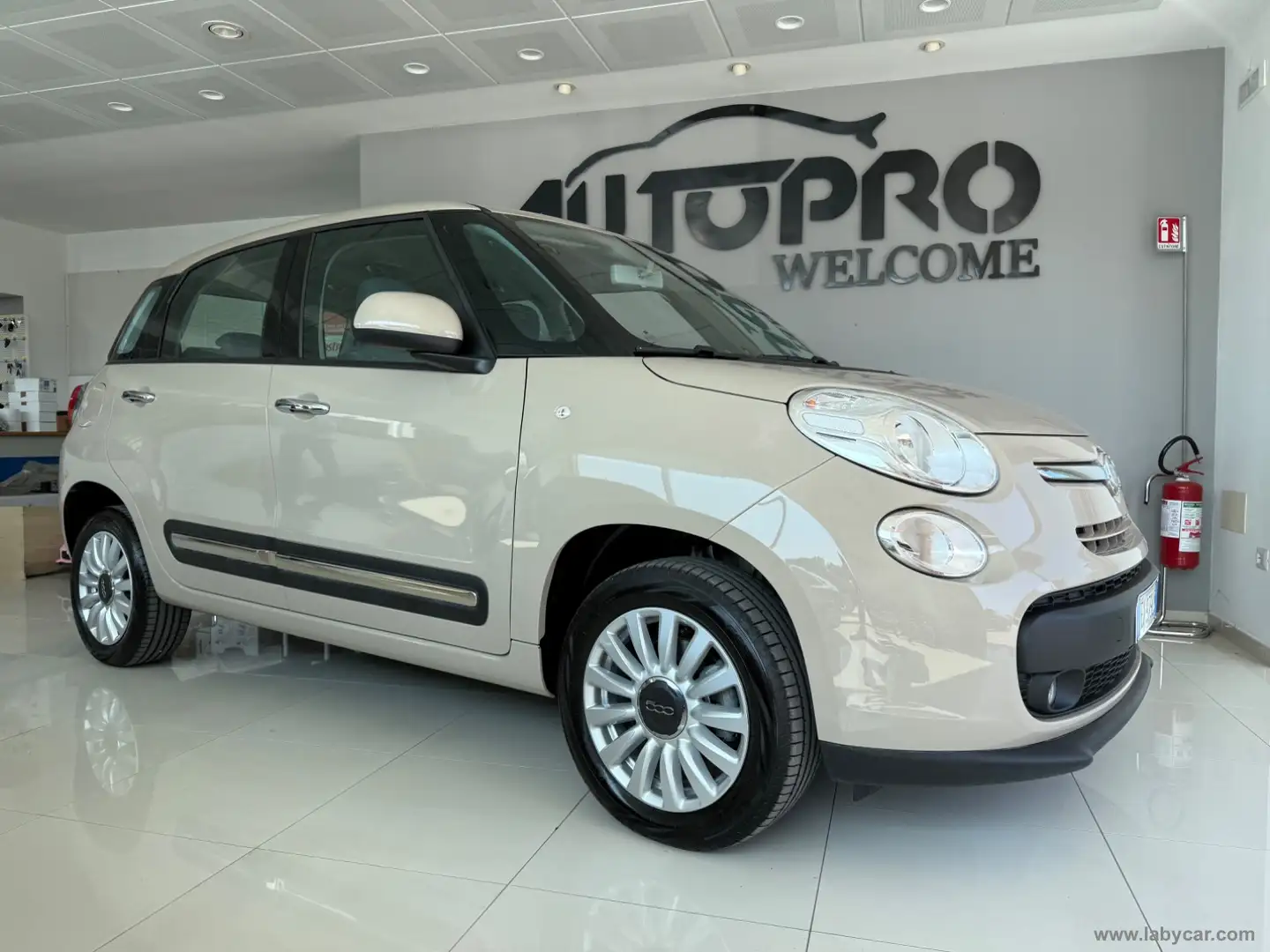 Fiat 500L 0.9 TwinAir Turbo Nat.Pow. Pop Star Beige - 2