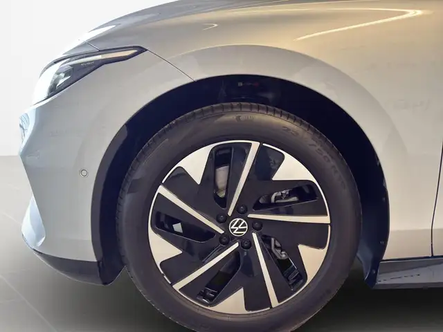 Volkswagen Id.7 view 8