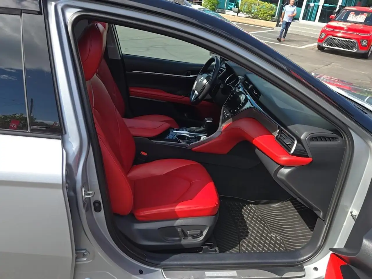 Toyota Camry снимка Toyota Camry