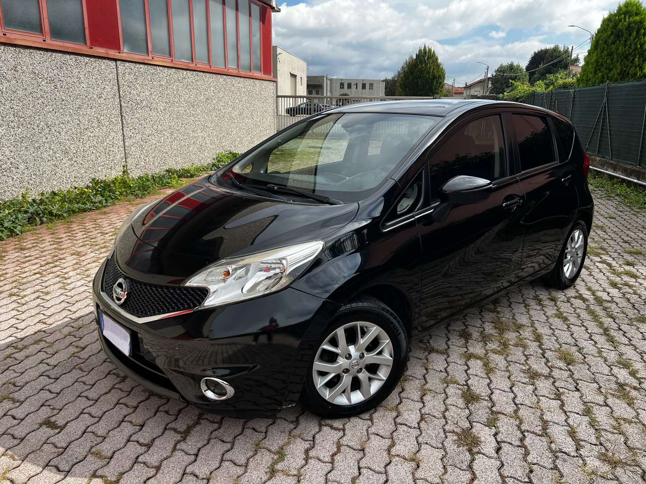 Nissan Note 1.5 dci Tekna. EURO6. Key Less.