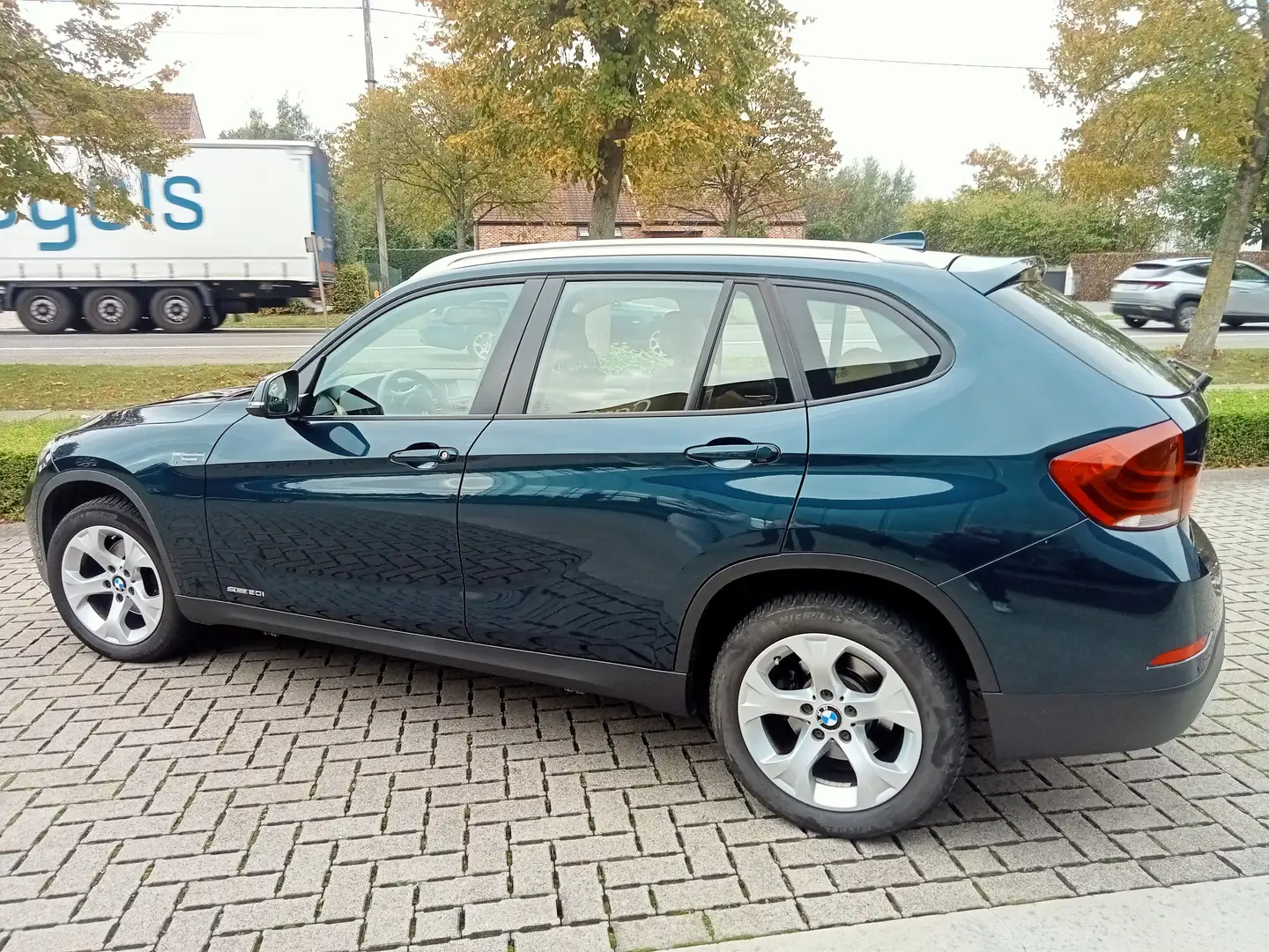 BMW X1 X1 sDrive20i GPS*AAC*XENON*LEDER*SPORTZ*CAM*ZETELV Bleu - 2