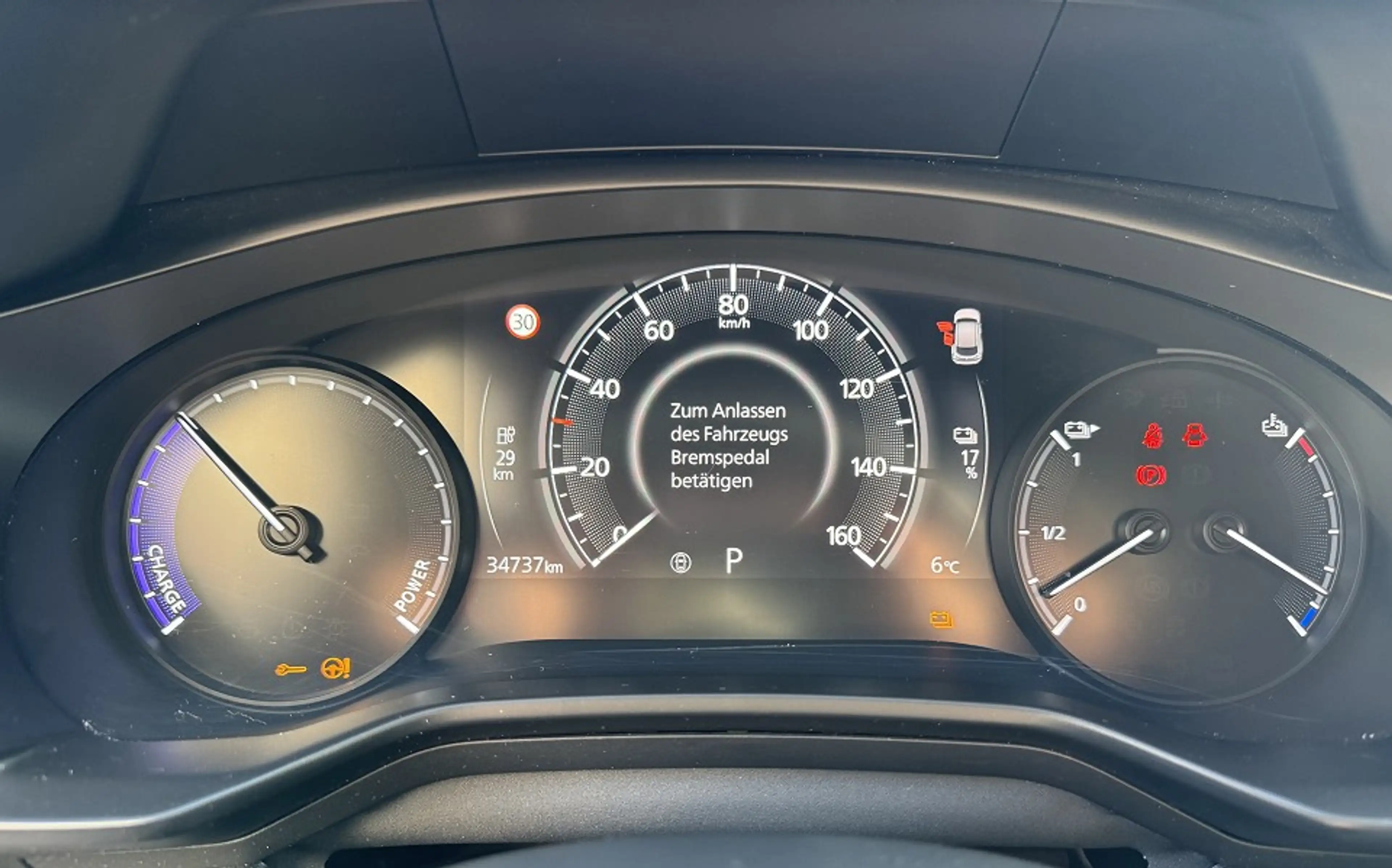 Mazda MX-30 35,5 kWh e-SKYACTIV 145 PS — photo 11