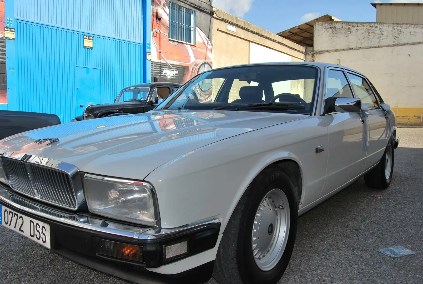 Jaguar Sovereign 4.0 Blanc - 2