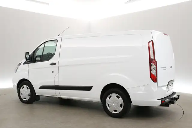 Ford Transit Custom view 4