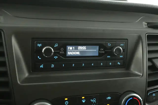 Ford Transit Custom view 13