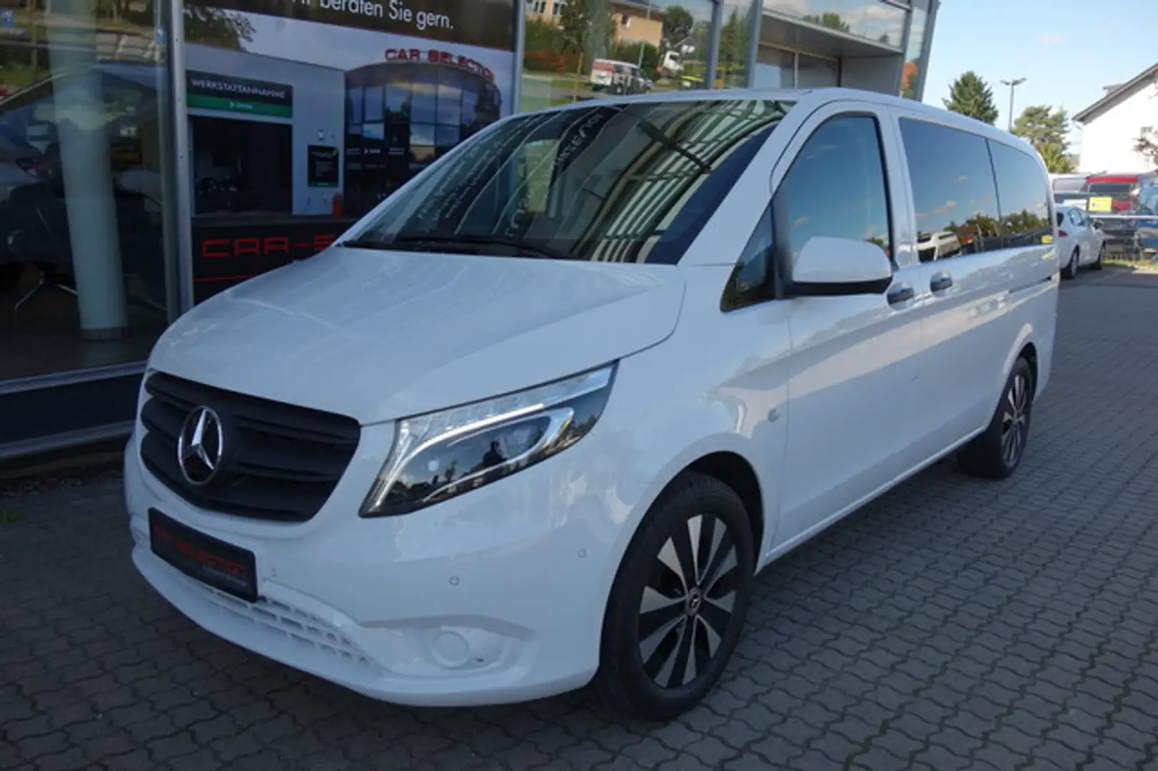 Mercedes-Benz Vito 124 CDI Mixto Lang 2sTÜR/LED/STDHZG/ACC/AHK Wit - 1