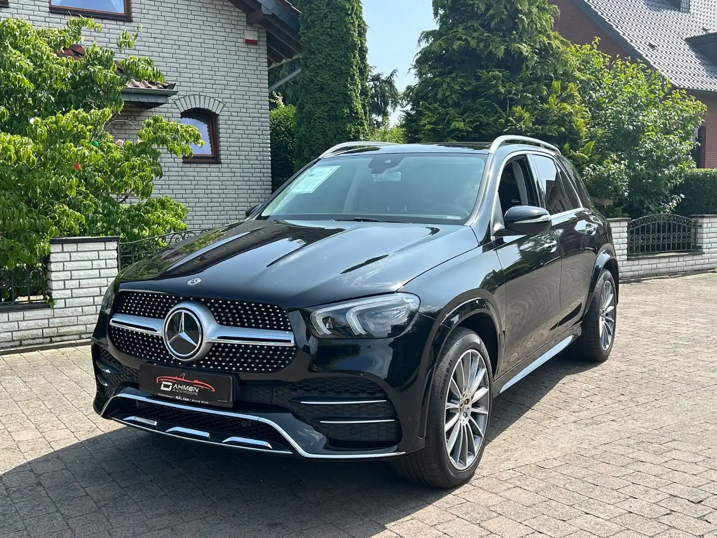 Mercedes-Benz GLE 450 4 MATIC*AMG*PANO*360° CAM*LED*KEYLESS Noir - 2
