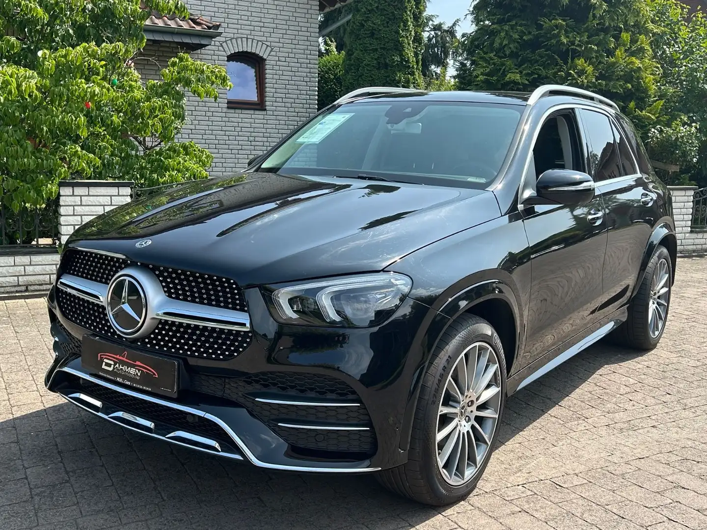 Mercedes-Benz GLE 450 4 MATIC*AMG*PANO*360° CAM*LED*KEYLESS Noir - 1