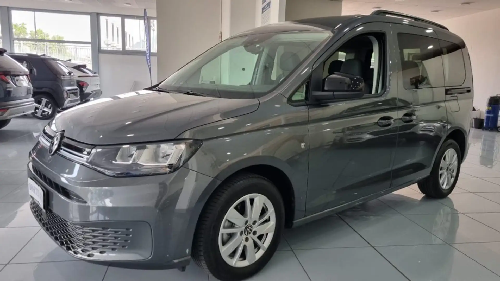Volkswagen Caddy 2.0 TDI 102 CV Grigio - 1