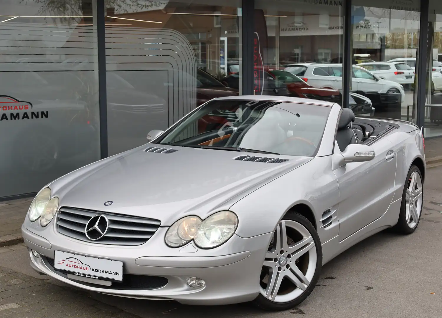 Mercedes-Benz SL 500 BOSE*Leder*Xenon*Memory*19*sehr gepflegt Plateado - 2