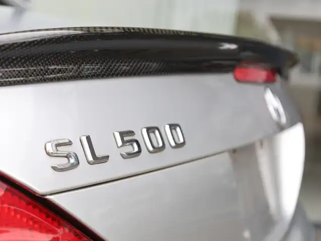 Mercedes-Benz SL view 14