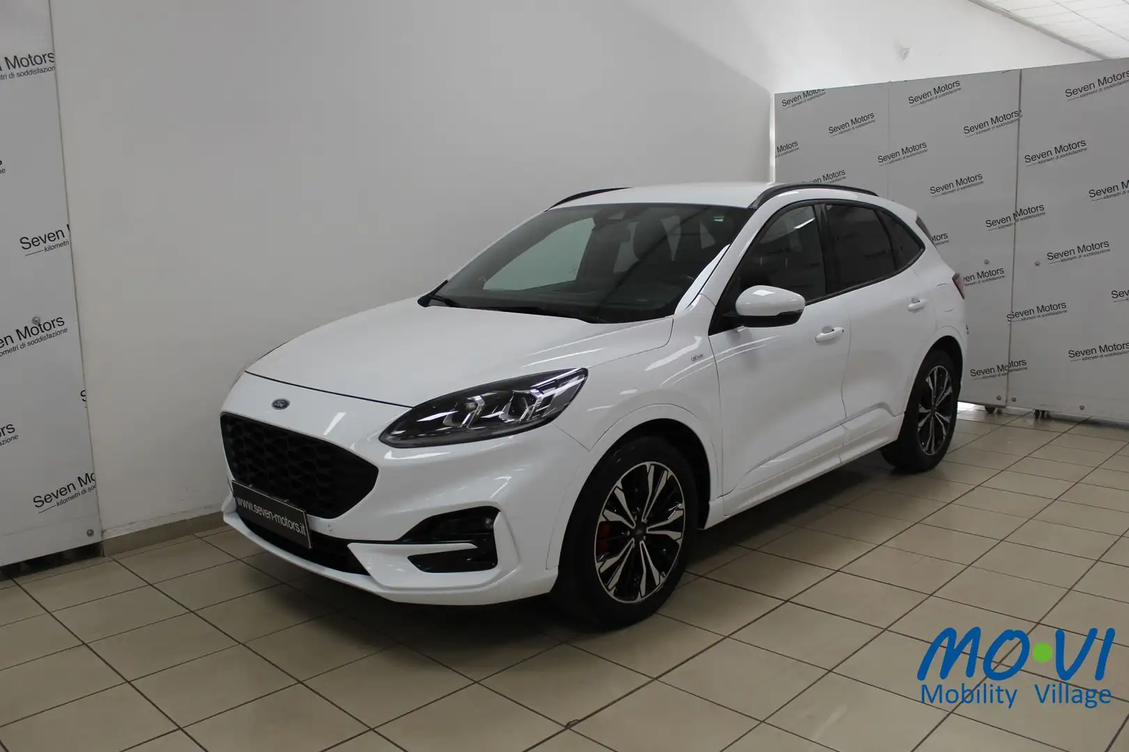 Ford Kuga 1.5 EcoBoost 150CV 2WD ST-Line Weiß - 1