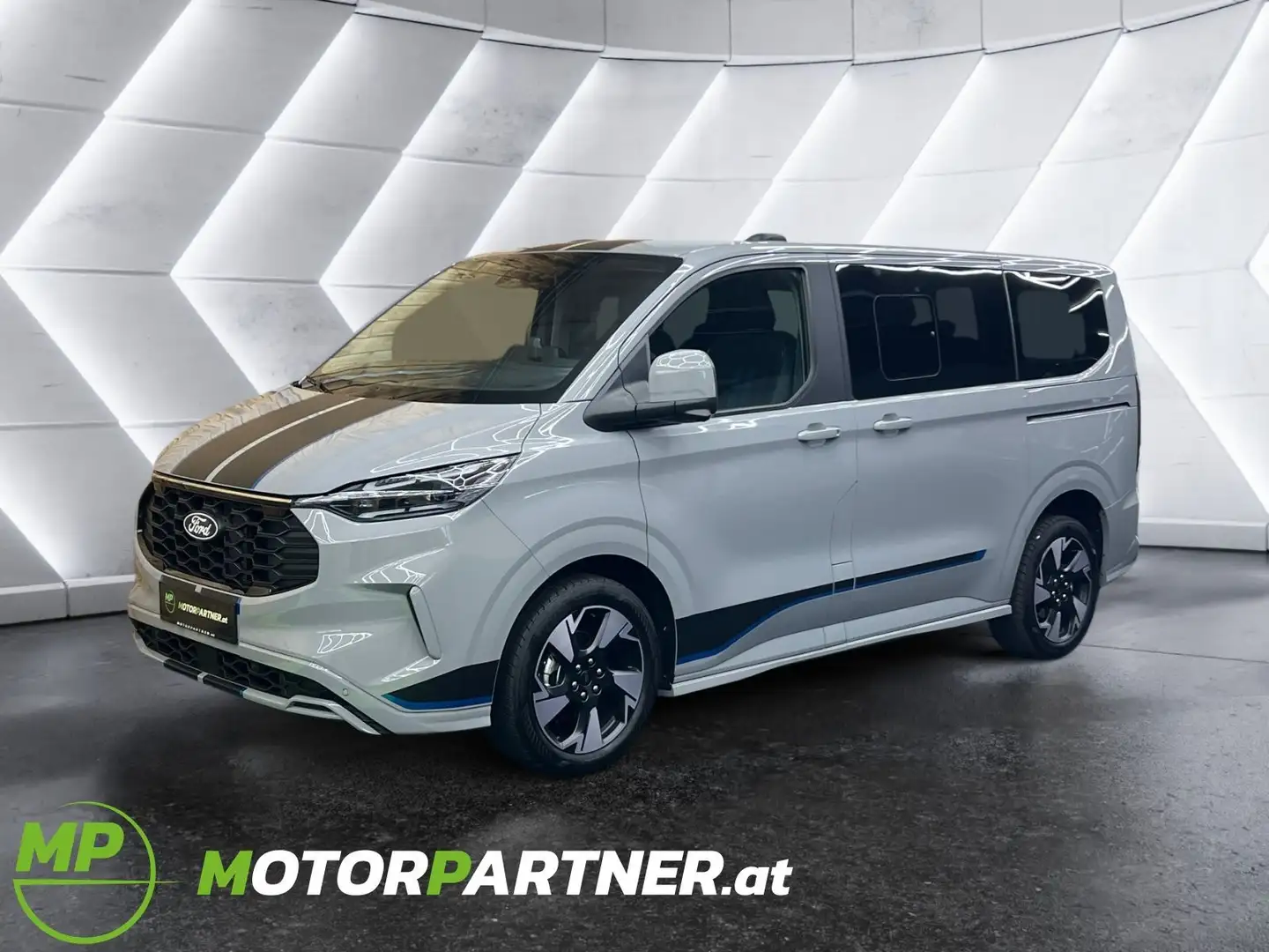 Ford Tourneo Custom Bus 8-Sitze | SPORT | L1 | ALLRAD | auf Lager Grau - 1