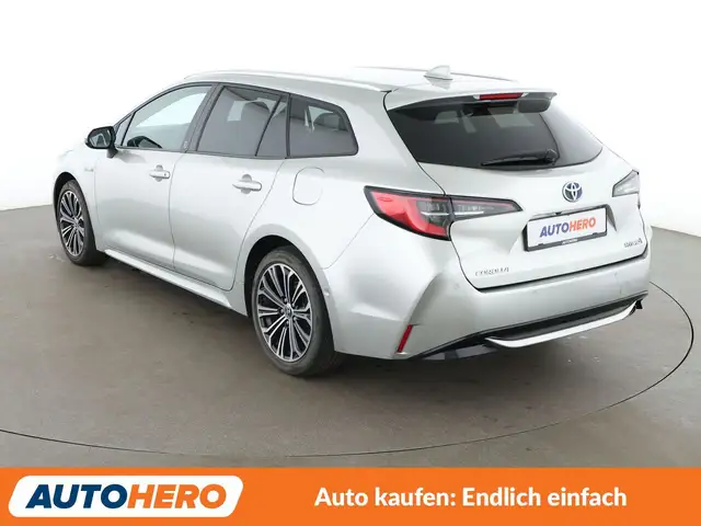 Toyota Corolla view 4