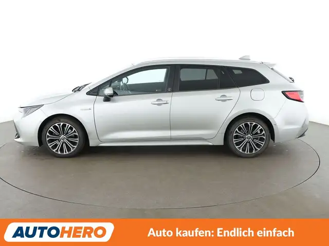 Toyota Corolla view 3