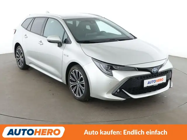 Toyota Corolla view 8