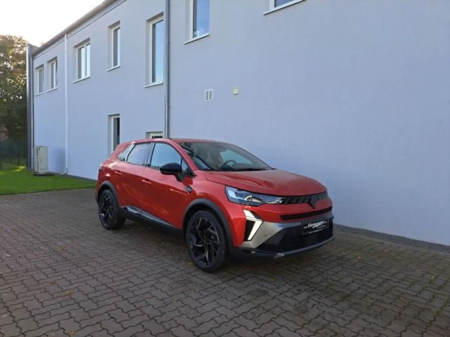 Renault Symbioz 1.6 E-TECH Full Hybrid 145 Esprit Alpine Rot - 2