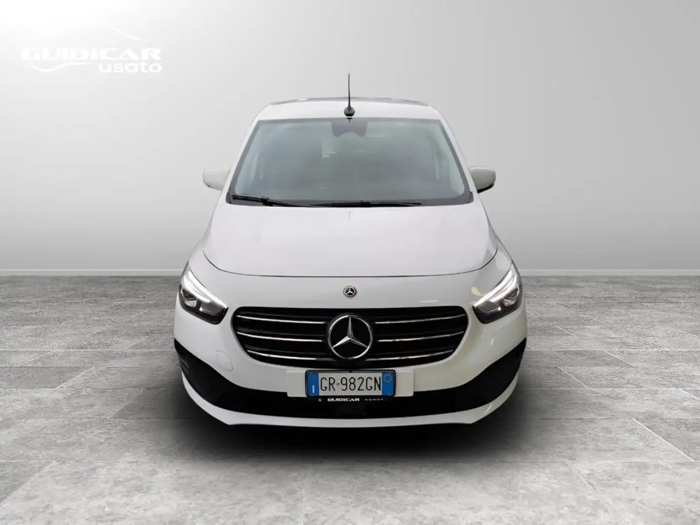 Mercedes-Benz T-Class 180d Premium auto Bianco - 2