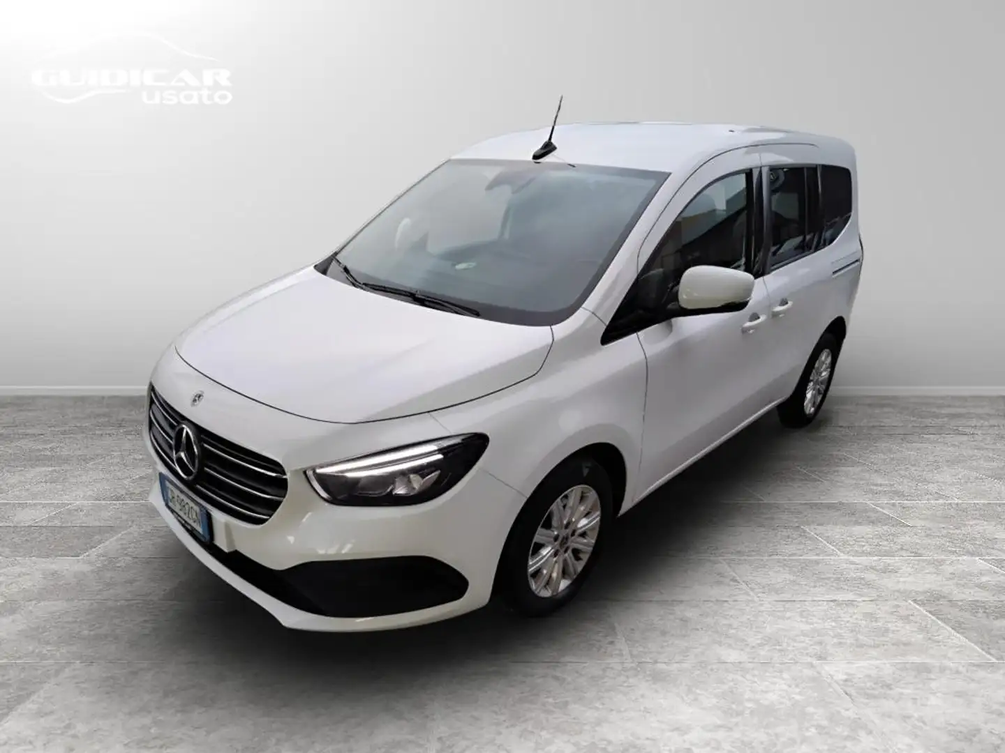 Mercedes-Benz T-Class 180d Premium auto Bianco - 1